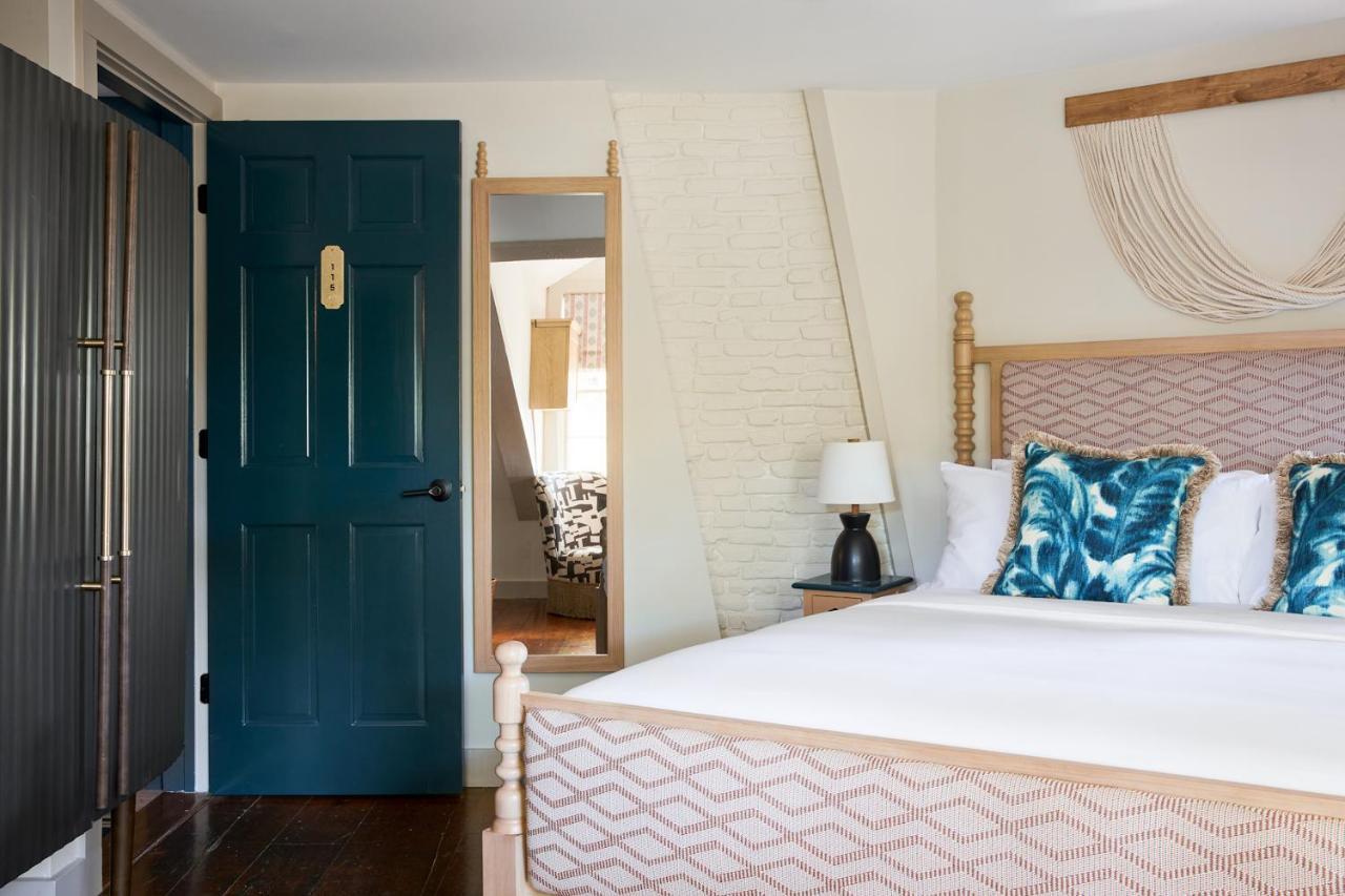 Faraway Nantucket Hotel Buitenkant foto
