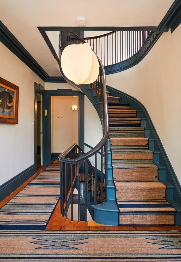 Faraway Nantucket Hotel Buitenkant foto
